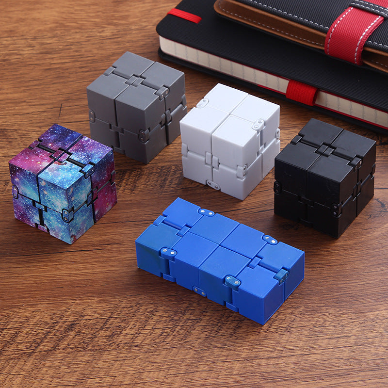 Cubo Infinito Antiestrés