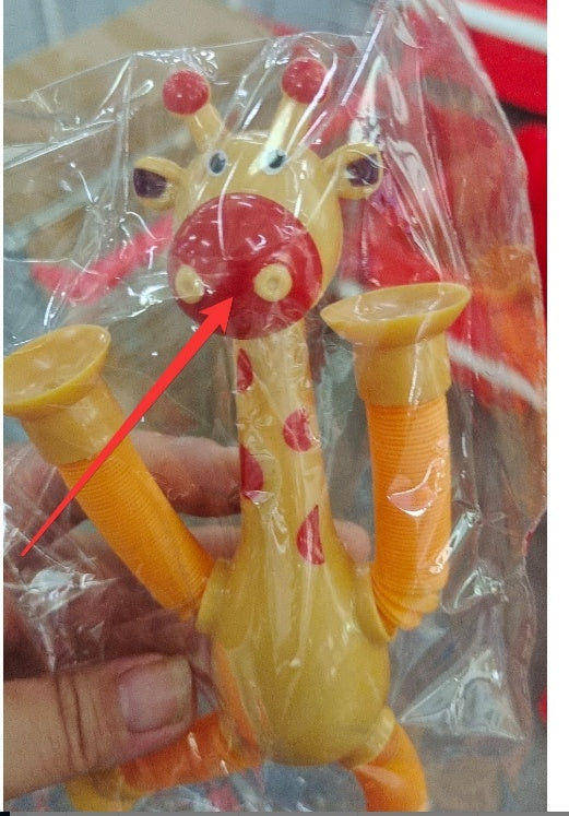 Juego Sensorial con los Giraffe Tubes