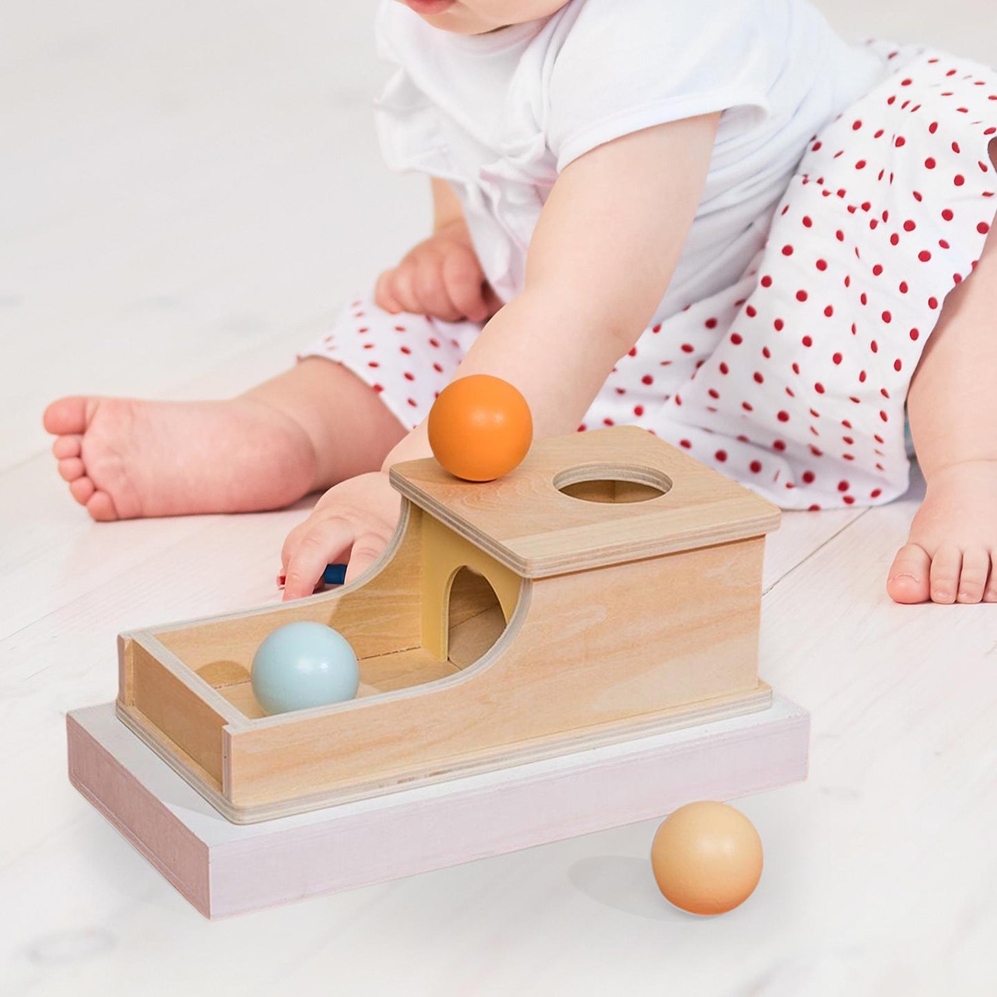 Caja de Objetivos Montessori de Madera