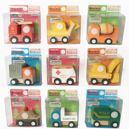 Juguetes de Madera: Set de 12 Vehículos Infantiles